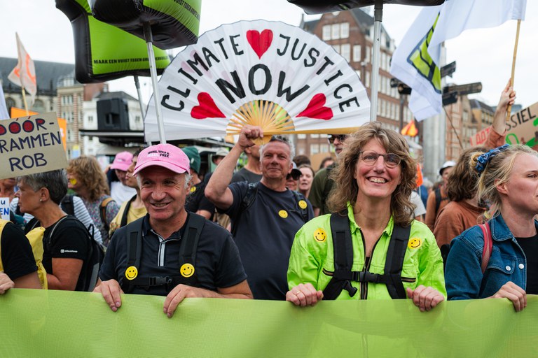 Mensen op de Klimaatmars. Foto door Edo Landwehr