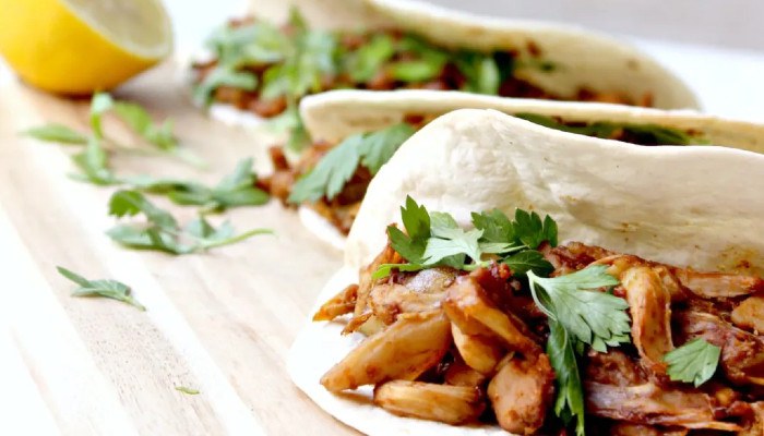 PulledPorkVegan700x400.jpg