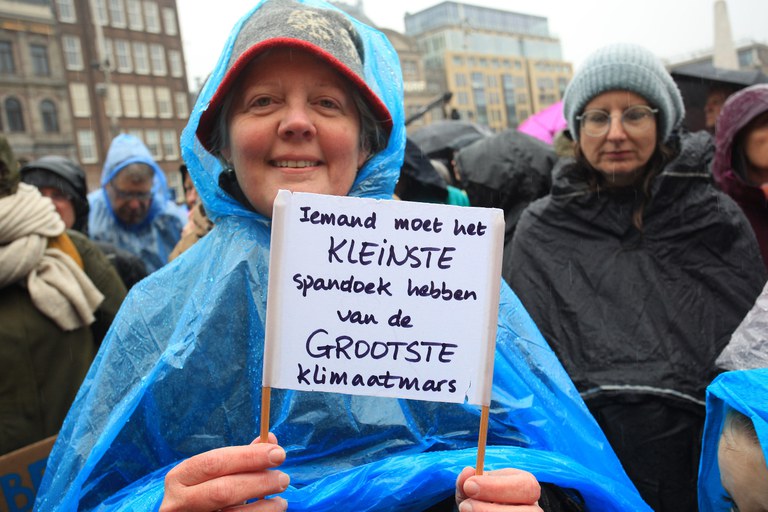 Kleinste spandoek Klimaatmars