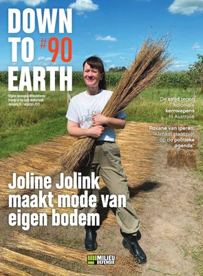 D2E2504_DownToEarth90_Pagina_01(1)(1).jpg D2E2504_DownToEarth90_Pagina_01(1)(1).jpg